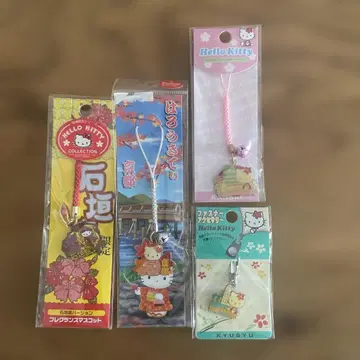Hello Kitty 스트랩 외 세트 4점