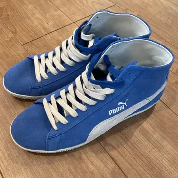 PUMA 스웨이드 하이컷 스니커즈 26cm