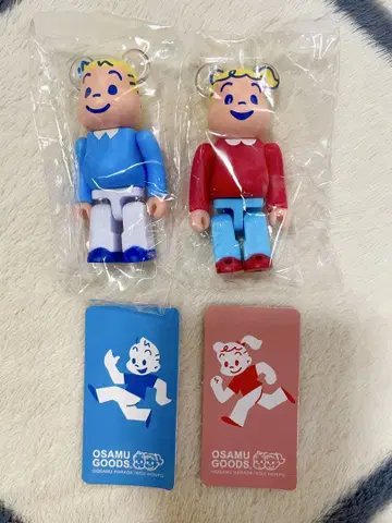 BE@RBRICK(베어브릭) 50 OSAMU GOODS 앞뒤