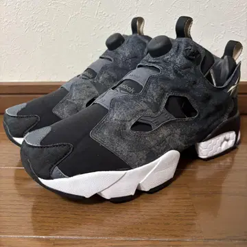 Reebok Instapump Fury 펌프 퓨리 FW7699