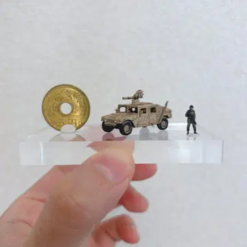 1/144 험비(사막 사양) 병사 (덤)
