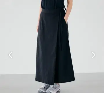 북유럽 / 코다와리 실루엣의 린넨 혼방 랩스커트 / S 블랙