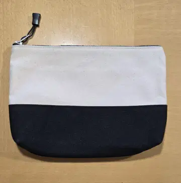 MHL. HEAVY CANVAS POUCH 파우치 캔버스