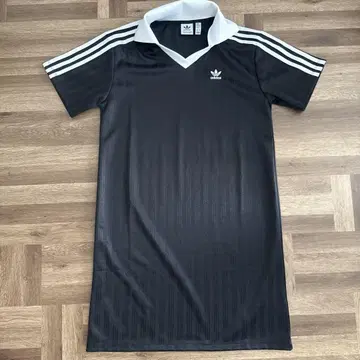 adidas 블랙 피케 셔츠 M 원피스