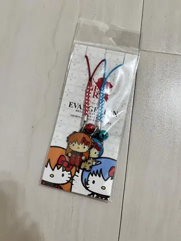 에반게리온 헬로키티 스트랩