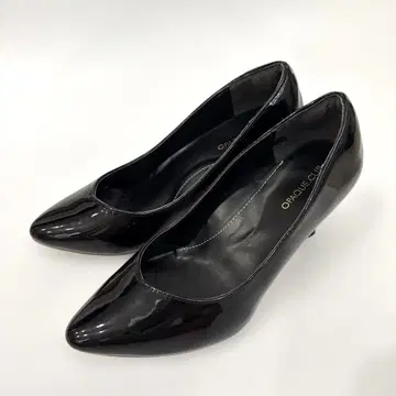 새상품급 OPAQUE.CLIP 에나멜 펌프스 23cm 블랙 포멀
