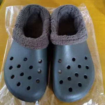 Crocs 플리스 내부 클로그 샌들 8-10