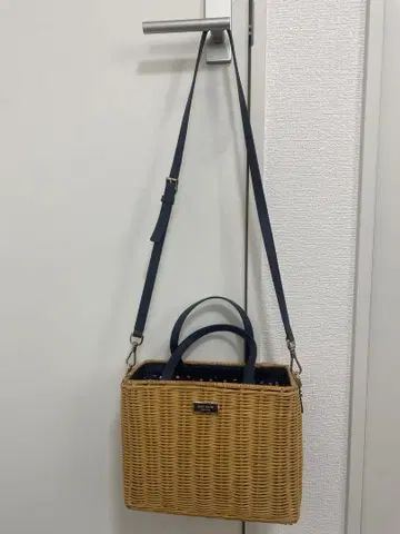 컨디션 최상 케이트 스페이드 KATE SPADE 바구니 가방