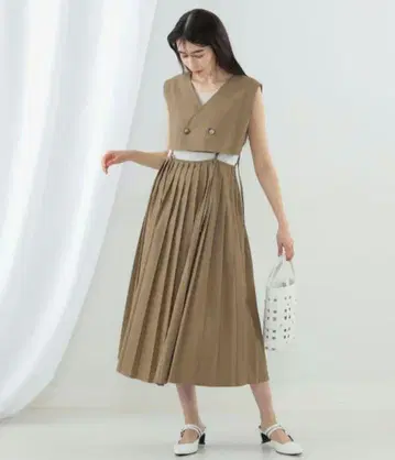 Ray BEAMS / 세퍼레이트 플리츠 원피스 BEIGE 사이즈0