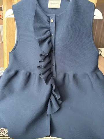UNITED ARROWS 프릴 네이비 베스트