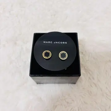 MARC JACOBS 골드 후프 귀걸이