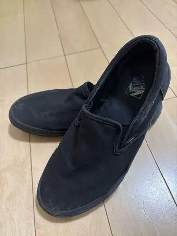 VANS 블랙 슬립온