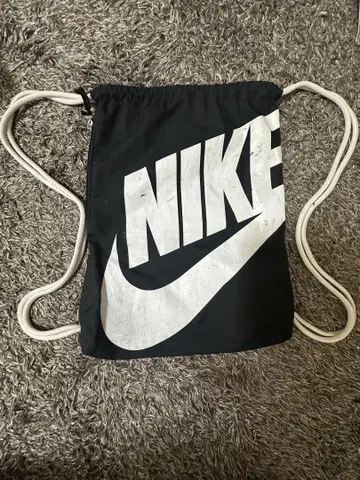 NIKE 냅색