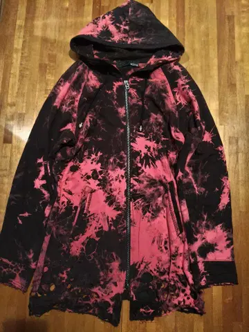 xfrm destroyed zip hoodie archive