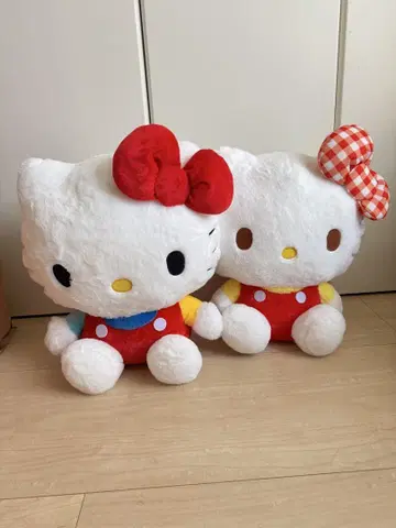 헬로키티 봉제 인형 2세트
