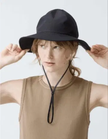 La Maison de Lyllis forRHC Shooting Hat