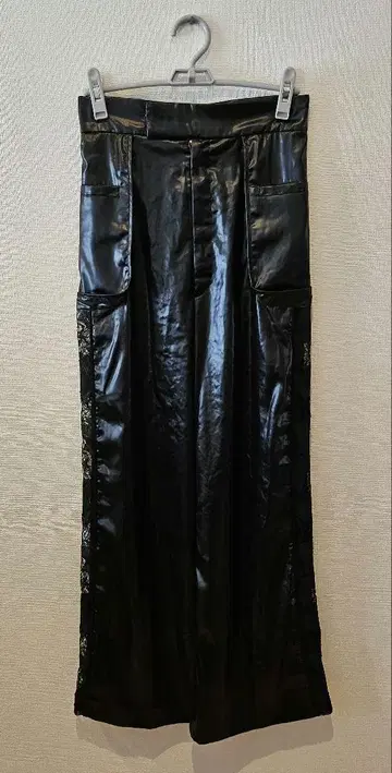 DECO depuis 1985 양 사이드 레이스 바지 (블랙)