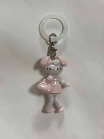 즉시 발송 헬로키티 드레스 모습 스트랩 메지루시 액세서리