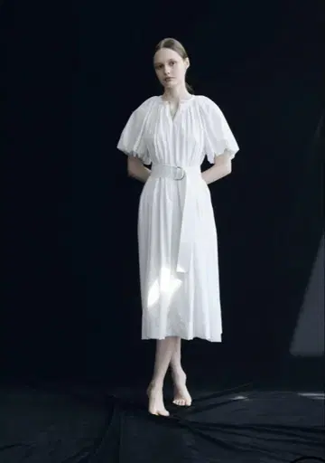 Laubeblanc Balloon Sleeve Volume Dress