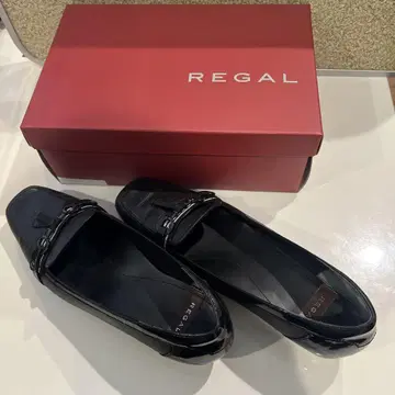 REGAL 블랙 가죽 로퍼