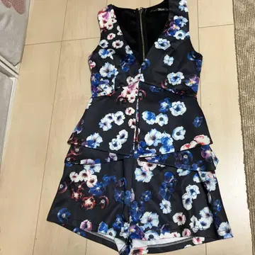 Knight Angel 플라워 프린트 올인원