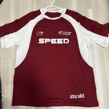 빨간색과 화이트 래글런 티셔츠 SPEED