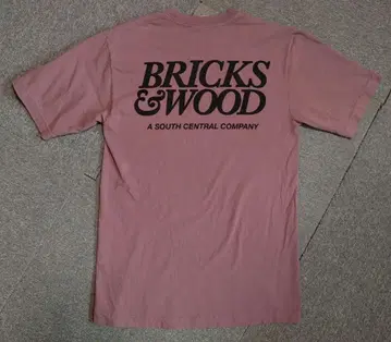 BRICKS & WOOD 티셔츠 S