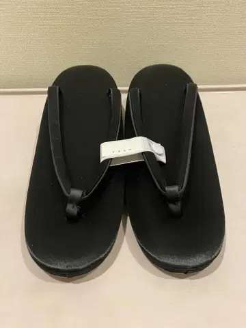블랙 통굽 조리 네임택 포함