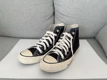 CONVERSE ALL STAR 블랙스 하이컷 스니커즈