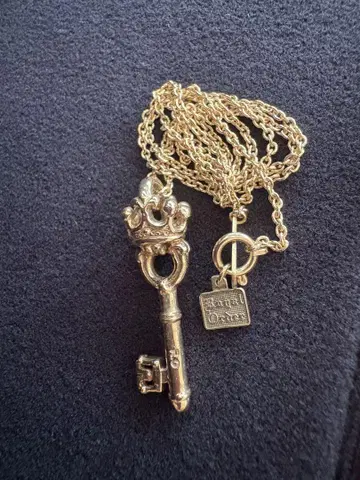 ROYAL ORDER 목걸이 small key 참 펜던트
