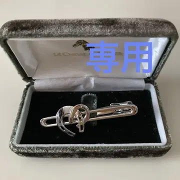 실버 넥타이핀