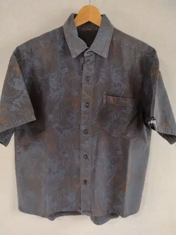 '90s WILD THINGS SHORT SLEEVE SHIRT USA