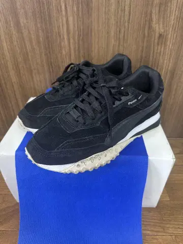 Puma 푸마 블랙 스웨이드 24.5cm 스니커즈