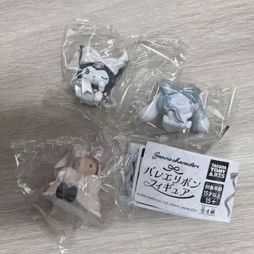 산리오 발레 리본 피규어 쿠로미 시나몬 마론크림