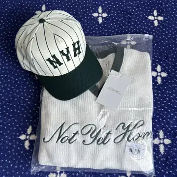 NOT YET HOME 스트라이프 야구 모자
