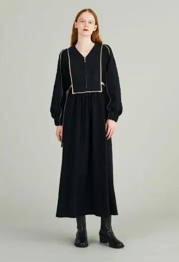 MURRAL Thawing embroidery 드레스