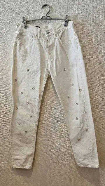 한정품 아차추무 콜라보 데님(BRU NA BOINNE)