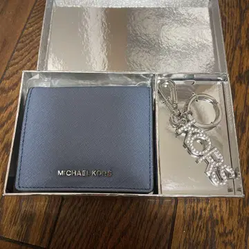 MICHAEL KORS 반지갑 키링 기프트 세트