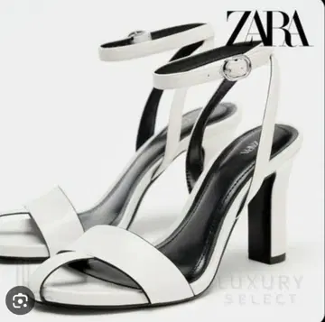 [새상품급] ZARA 화이트 하이힐 샌들
