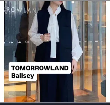 투모로우랜드 Ballsey 블라우스