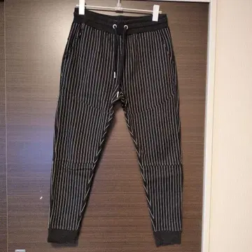 SOMEDIFF 블랙 스트라이프 조거 팬츠 L