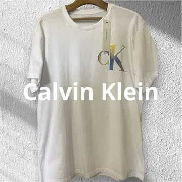 Calvin Klein 티셔츠