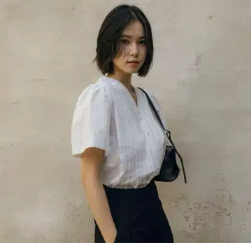 ohotoro Crepe Puff Tops 반팔 상의 Black