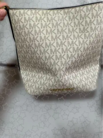 17일까지 추석맞이 세일 Michael Kors 숄더백