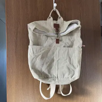 베이지 캔버스 백팩