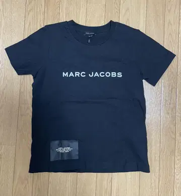 MARC JACOBS 마크제이콥스 XS 블랙 티셔츠
