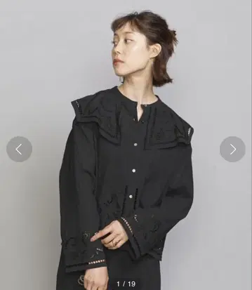 BEAUTY&YOUTH 자수 칼라 블라우스