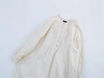 늑대와 심술궂은 루루아 원피스