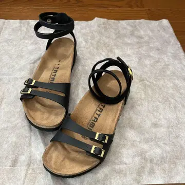 Birkenstock 블랙 샌들 38