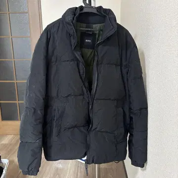 HUGO BOSS 다운 자켓 52 블랙